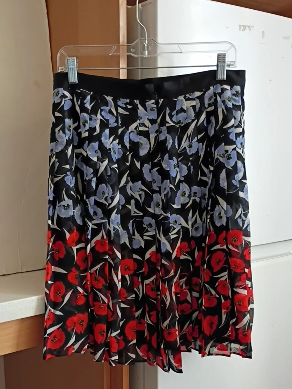 Ann Taylor Poppy Floral Chiffon Pleated Skirt sz 8P